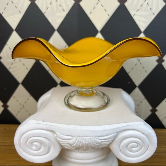 Vintage Amber Glass Wide Compote Bowl Pedestal Midcentury Décor Statement Piece - Picture 14 of 17